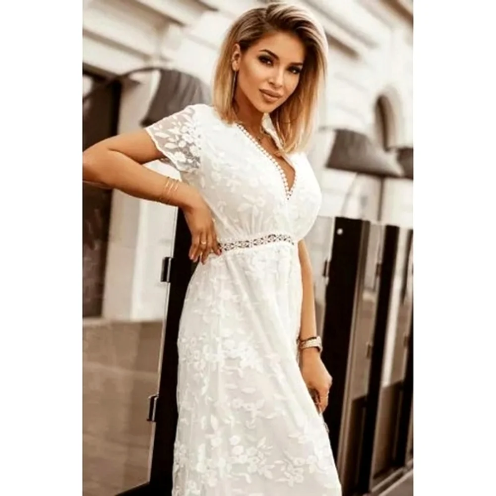 LAST ONE! Boho Lace Bridal V-Neck Maxi Dress